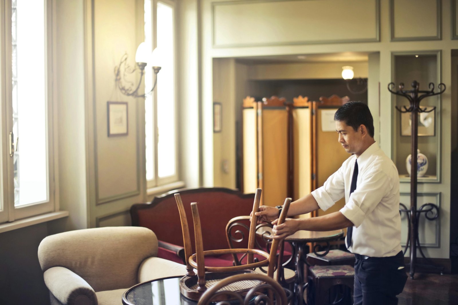 Trained Staff + Punctual Setup = Perfect Party Every Time