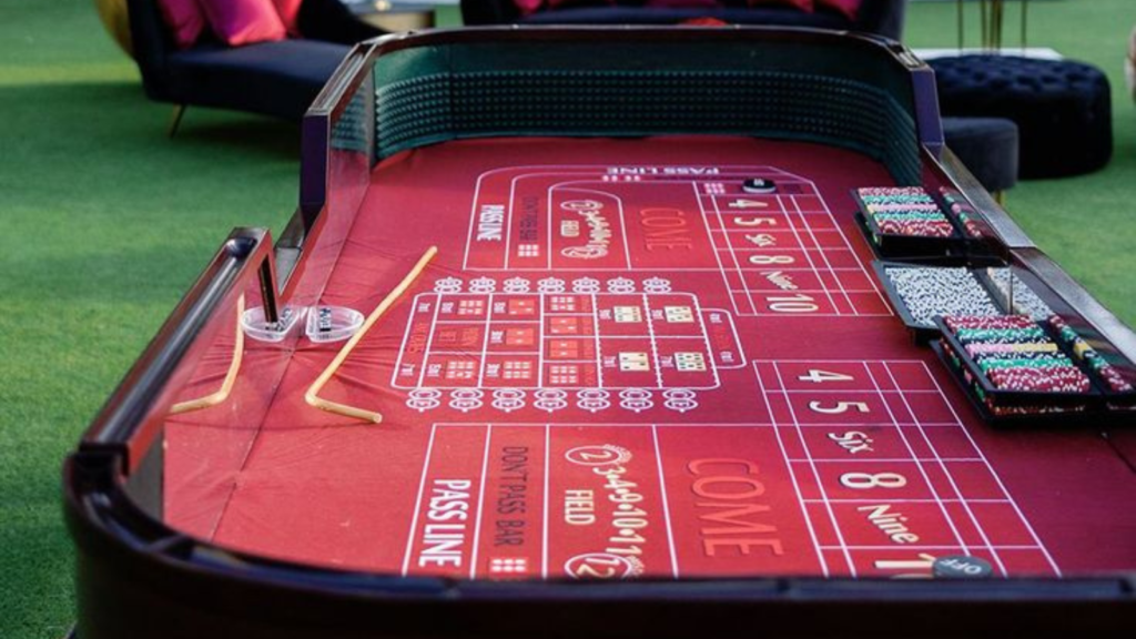 How Premium Gaming Tables Elevate the Party Experience