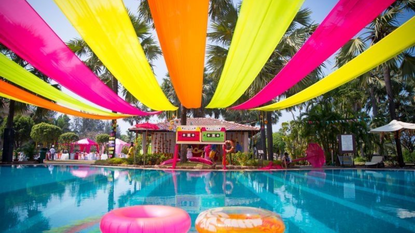 Pool Party in Safdarjung Enclave Delhi: Best Setups for Any Occasion