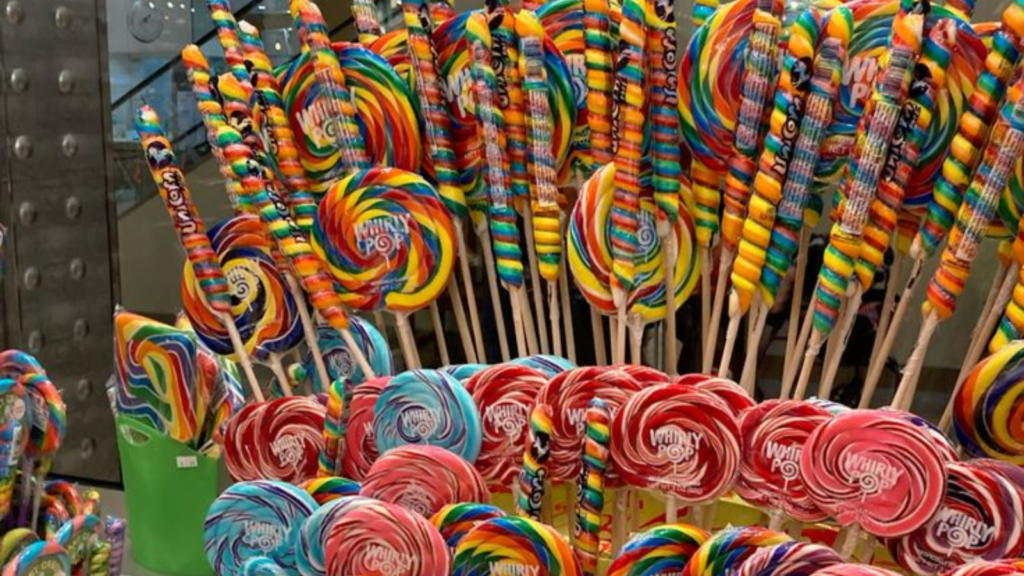 unique 90s theme candy bar ideas for parties Delhi