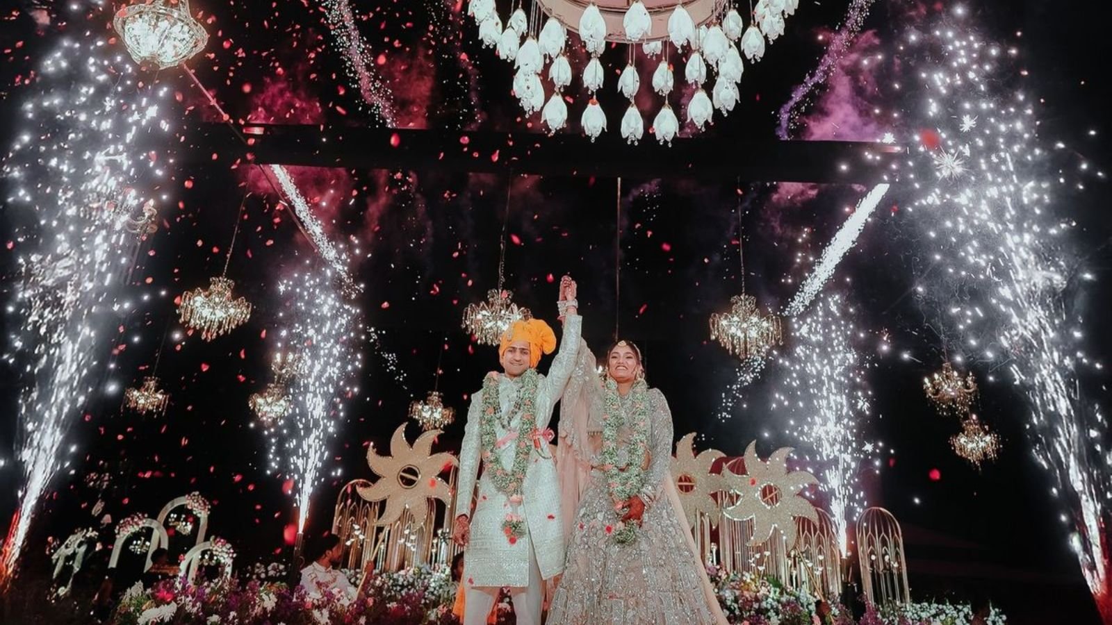 Fire Show in Saharanpur for Modern Wedding Entertainment