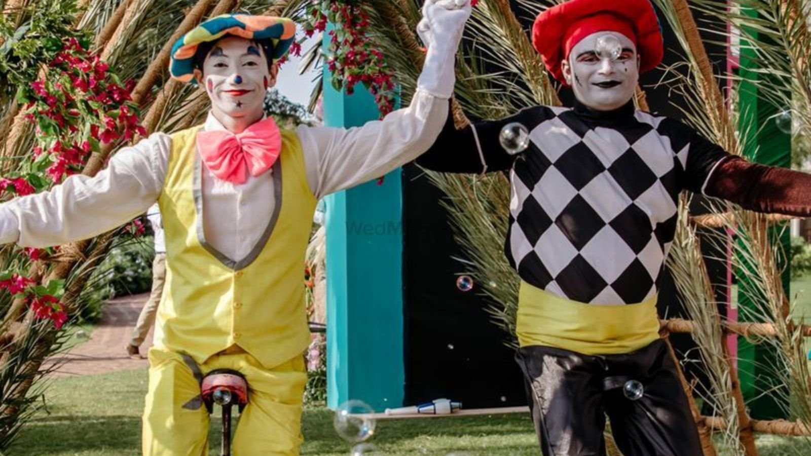 Wedding & Birthday Entertainment by Carnival Juggler in Amritsar
