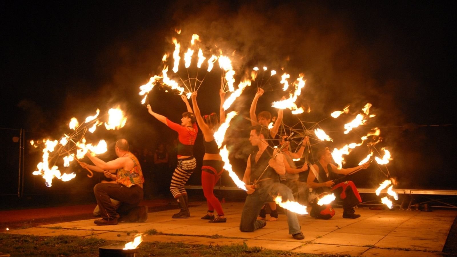Best Live Shows with Flame Jugglers in Saket