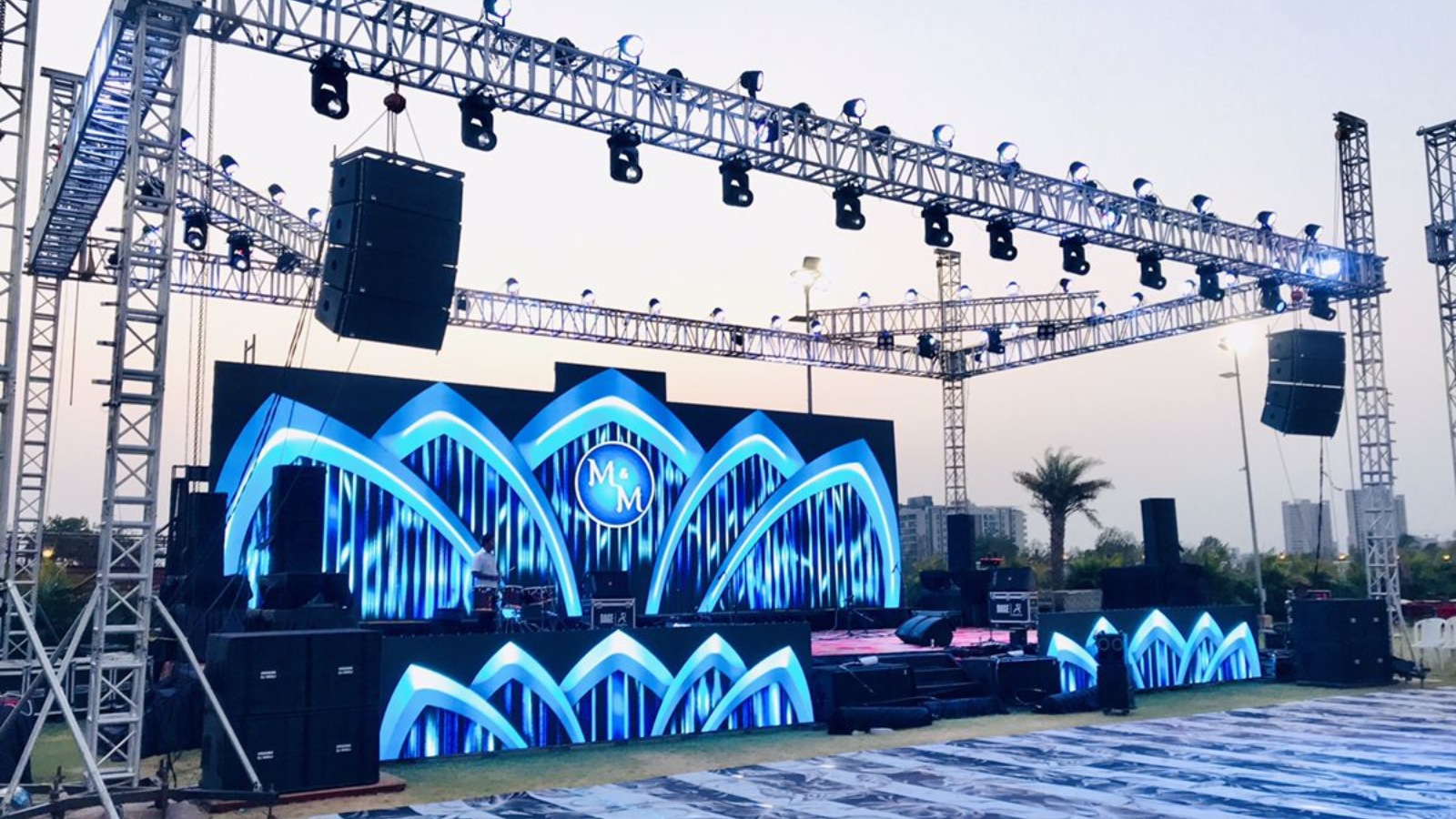 stage magic show in Sdm ( Safdarjung deployment area)