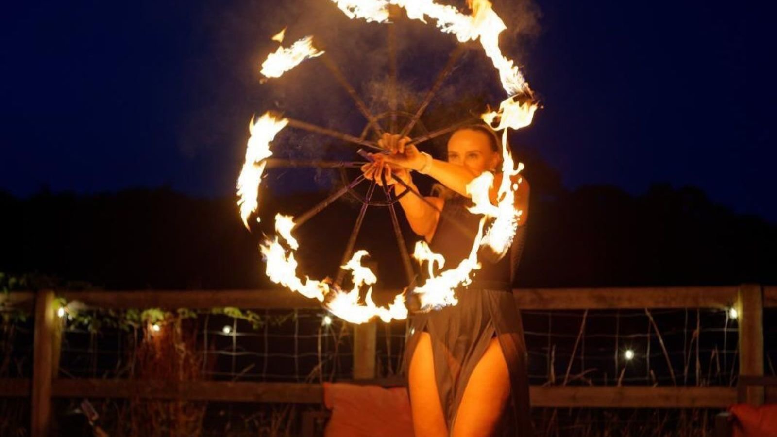 Why Fire Show for Parties in Vasant Vihar Is Popular