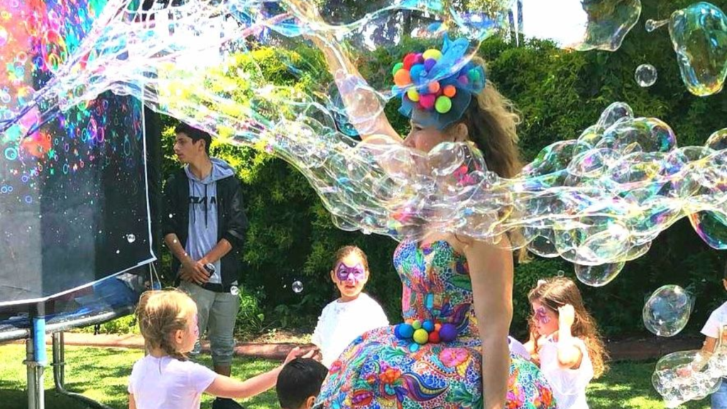bubble show for party in Muradabad