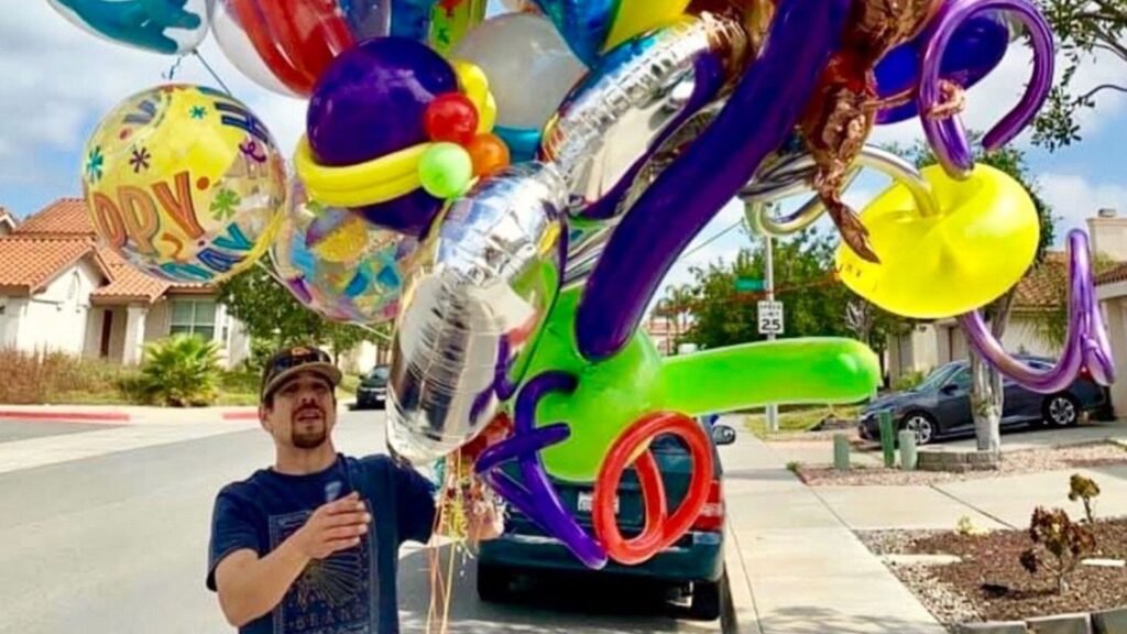 balloon bouquet delivery Mansingh Road