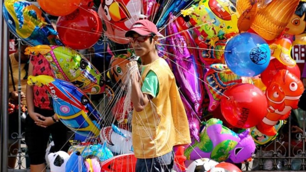 Balloon Bouquets Near Me in Ashoka Road for Birthday Gifts