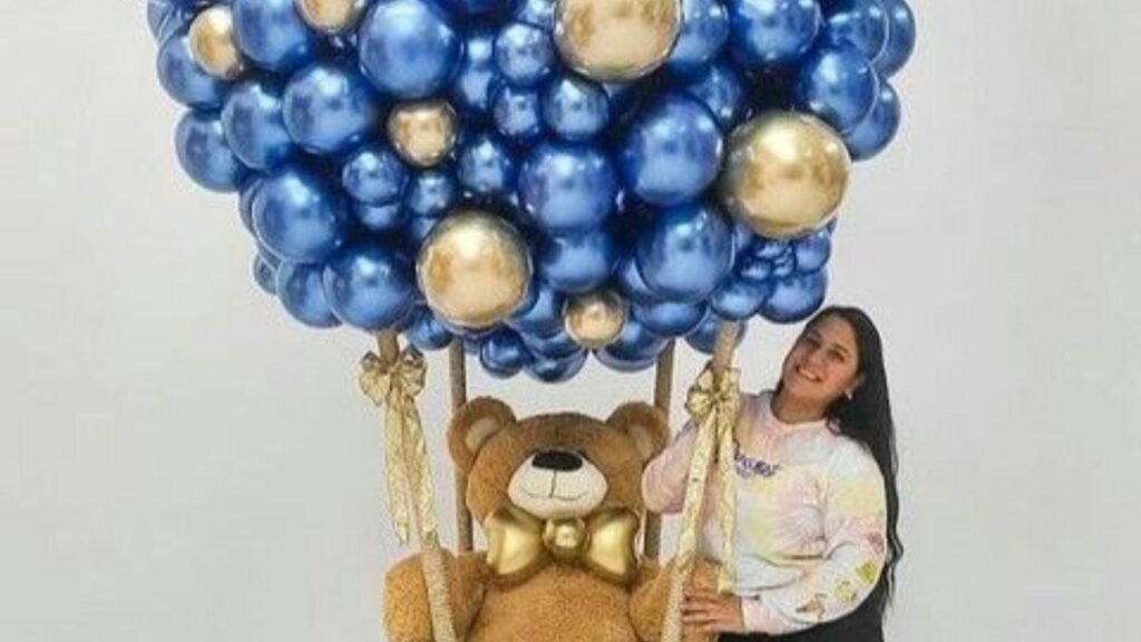 Balloon Bouquet Delivery in Karnal for Birthday Gifts