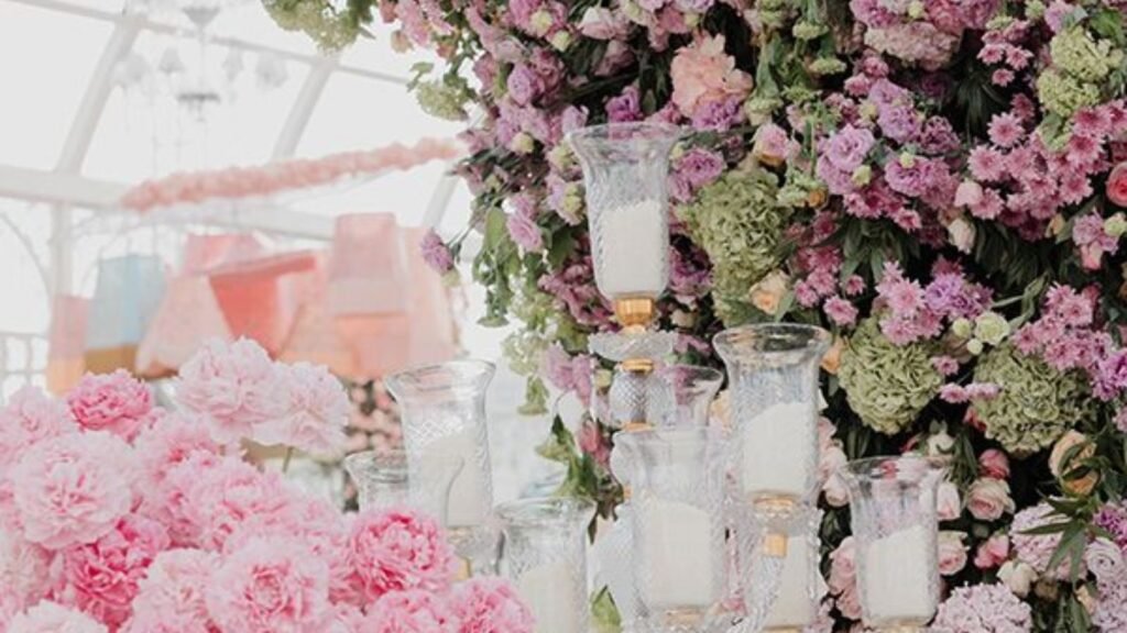 Floral Decor Inspiration for Luxury Residences in Moti Bagh