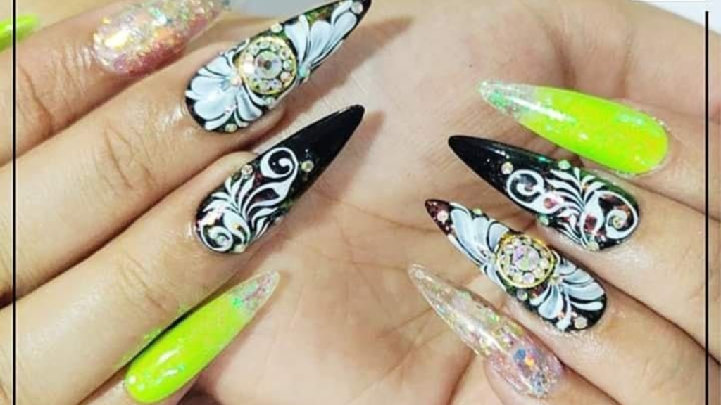 nail art services at home near me Agra