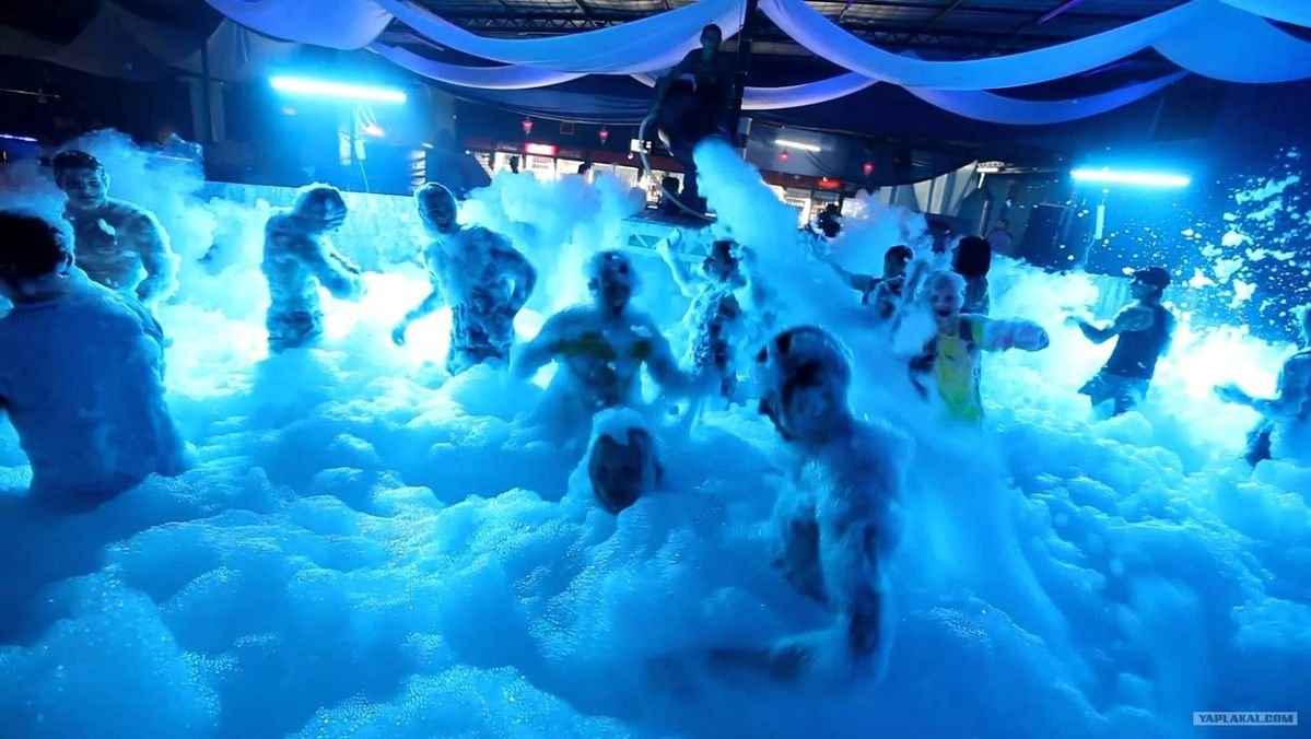 Foam Party Setup & Canon on Rent in Delhi for Pool & Summer Parties